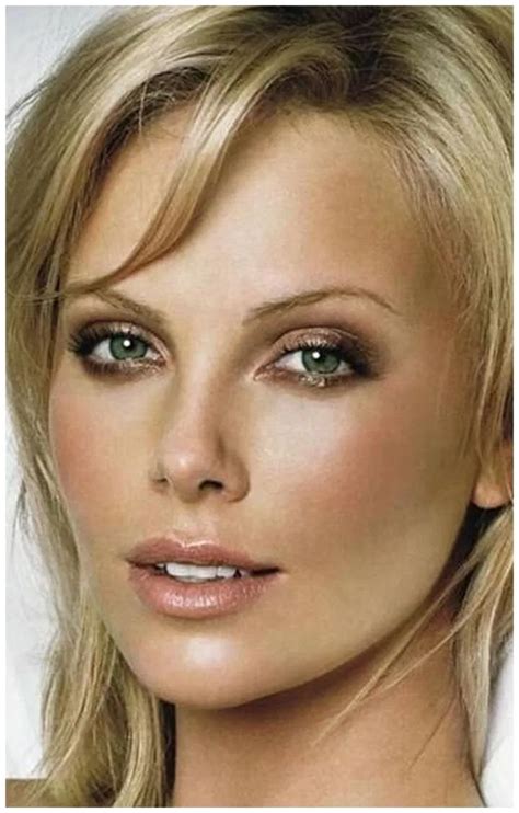 40+ Perfect Green Eye Makeup Ideas » GALA Fashion #EyeMakeupArt in 2020 | Blonde hair green eyes ...