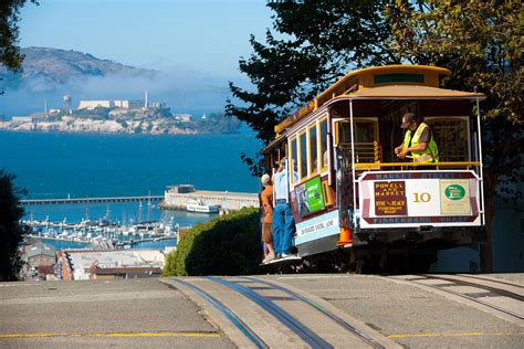 San Francisco Cable Cars - in San Francisco - Thousand Wonders