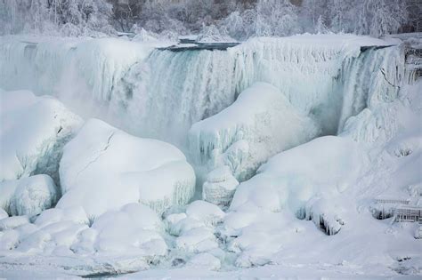 Niagara Falls Frozen: Photos | TIME