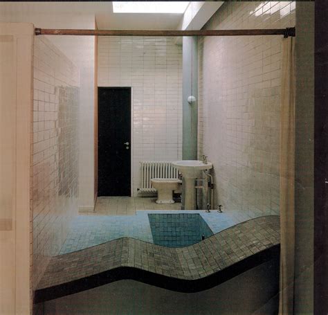 Villa Savoye bathroom skylight – misfits' architecture