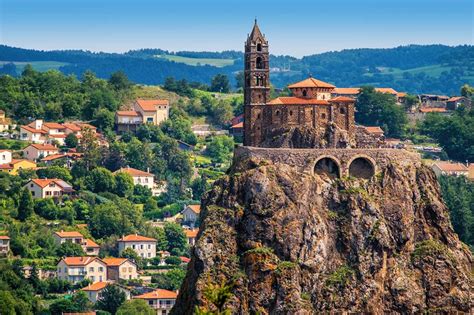 Le Puy-en-Velay, A Small French Town with a Large Legacy | Ancient ...