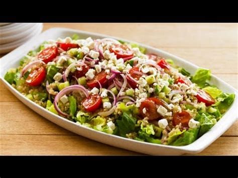 Mediterranean Quinoa Salad Recipe | CookingLoversGuide