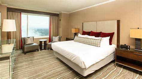 Guest Rooms | Fallsview Casino Resort