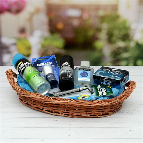 Perfect Hamper for Men | Personal Care Gifts