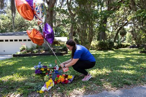 Ahmaud Arbery: Supporters run 2.23 miles in honor of slain black jogger - ABC11 Raleigh-Durham