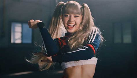 BLACKPINK member LISA drops a powerful dance video for MONEY ...