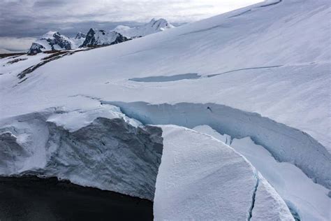 Extensive melting of West Antarctic ice sheet now looks unavoidable ...