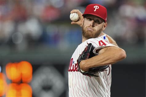 Philadelphia Phillies: Midseason grades for starting pitchers