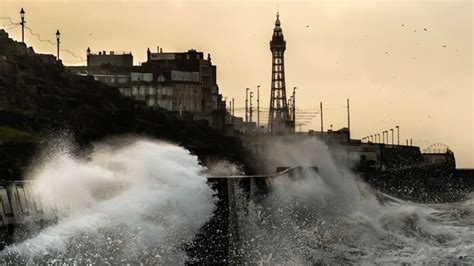 Two people killed as Storm Isha brings winds of almost 100mph to parts of UK | News UK Video ...