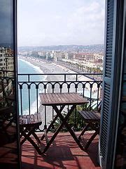 Category:Wooden outdoor furniture - Wikimedia Commons
