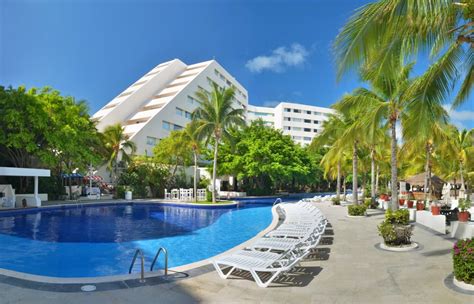 Oasis Palm en Cancún · Oasis Hotels & Resorts