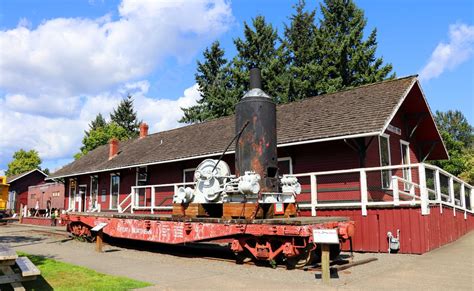 HistoryLink Tours — Issaquah Depot Museum