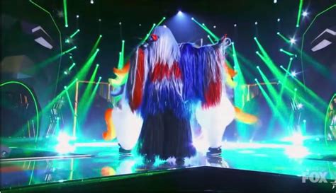 Who is Whatchamacallit on the Masked Singer? | The US Sun