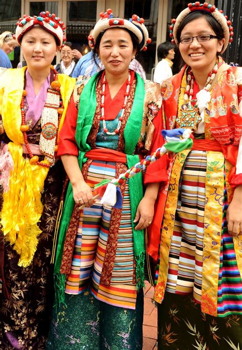 The lovely young Tibetan ladies, women in traditional dres… | Flickr