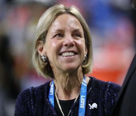 Sheila Hamp gives Detroit Lions leadership vote of confidence, sidesteps question on job security