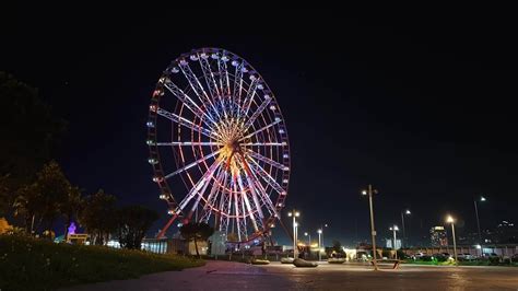 Ferris wheel view and time-lapse 23556954 Stock Video at Vecteezy