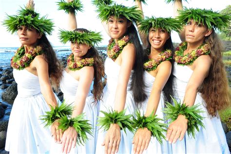 #Hula#Hawaii#Hawaiian#Dance#Culture | Dance costumes, Hawaiian people, Hawaiian