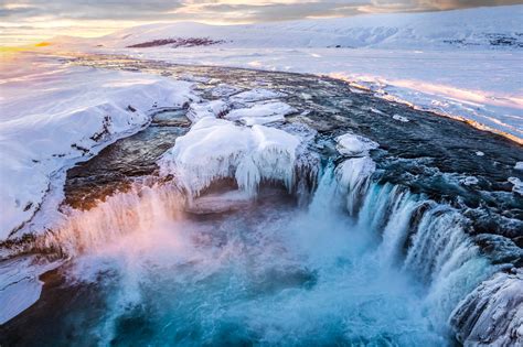 Godafoss Waterfall from the air - Jim Zuckerman photography & photo tours