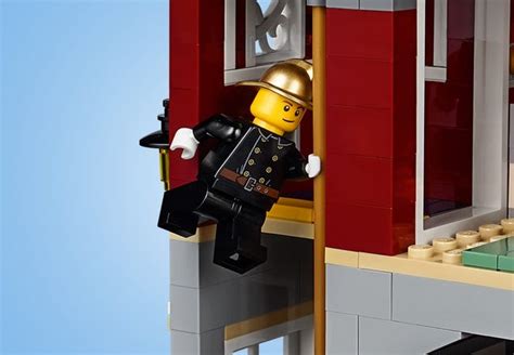 Lego Creator Winter Village Fire Station The lego creator expert winter village fire station ...