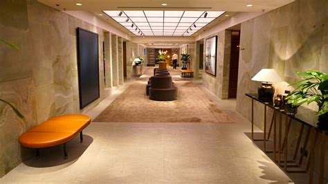 Cathay Pacific FIRST & BUSINESS Lounges - Hong Kong - The Pier, The ...