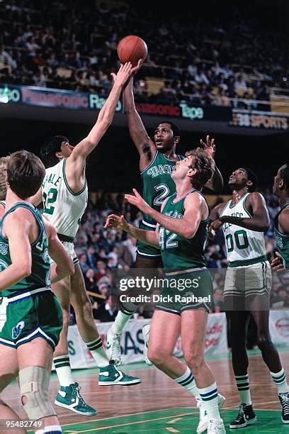 Mark Aguirre Nba Photos and Premium High Res Pictures - Getty Images