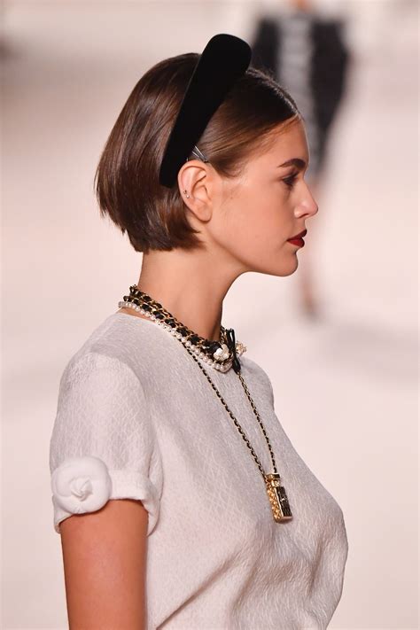 An In-Depth Look At The Best Chanel Runway Hair Ever – KING RAW HAIR