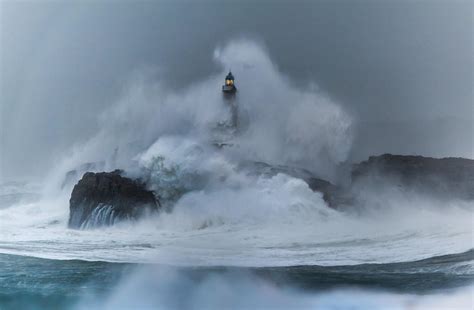 Lighthouse Storm Wallpapers - Wallpaper Cave