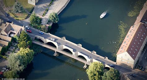 Cambridgeshire / Huntingdon | aerial photographs of Great Britain by Jonathan C.K. Webb