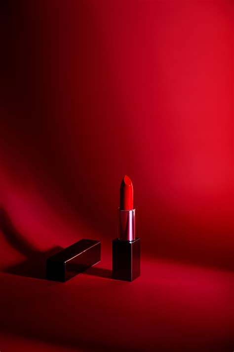 "Laura Mercier" lipstick on Behance