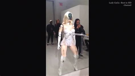 Meet the creepy dancing Lady Gaga Robot (Female Figure) - YouTube