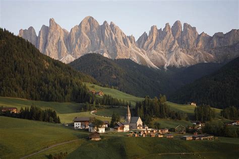 9 Incredible Places in the Dolomites | Italy