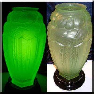 Uranium Glass Identification Guide | Glass Encyclopedia | Vaseline glass, Antique glass, Fenton ...