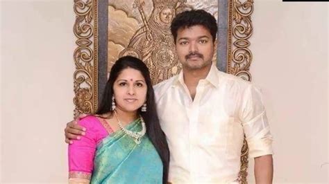 Thalapathy Vijay and his wife Sangeetha heading for divorce? Here's the ...