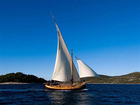 15+ World’s Best Destinations for Sailing Adventures in 2023 – Trips To Discover