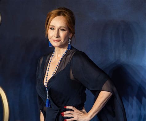 Transgender Controversy Over Rowling's "Troubled Blood" Book | TIME