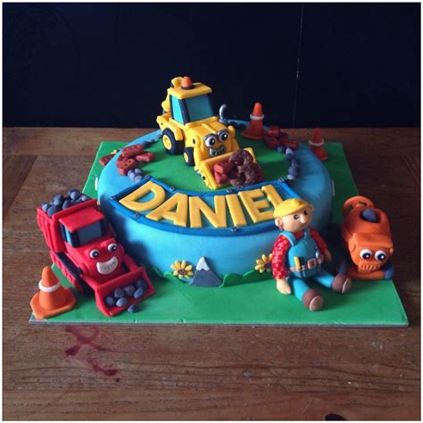 Bob the Builder cake. Complete with Scoop, Dizzy and Muck. By Laura's ...