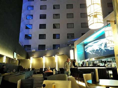 Holiday Inn Express London Heathrow Terminal 4 Review - WanderWisdom