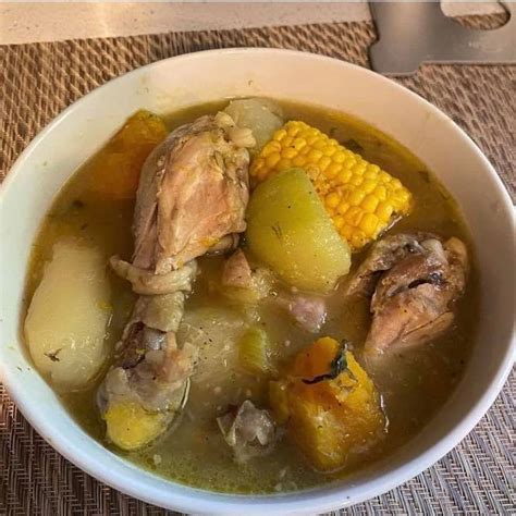 A Lo Panameño - ¿ Sopa o Sancocho 😌🧐 . #TaMasBueno ....