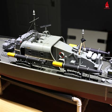 ARKMODEL 1:32 Perkasa Unassembled Plastic Model Kit RC Ship Boat Scal ...