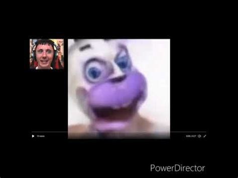 Dawko's reaction to buff helpy singing - YouTube