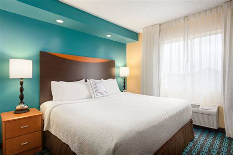 Fairfield Inn | Fairfield inn, Modern room, Suites