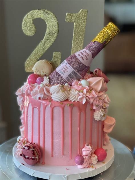 THE MOST ADORABLE 21ST BIRTHDAY CAKE IDEAS - Stylin by Sarita