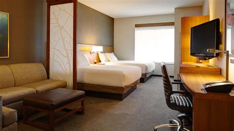 Modern Houston, TX Hotel Near Houston Galleria | Hyatt Place Houston/Galleria