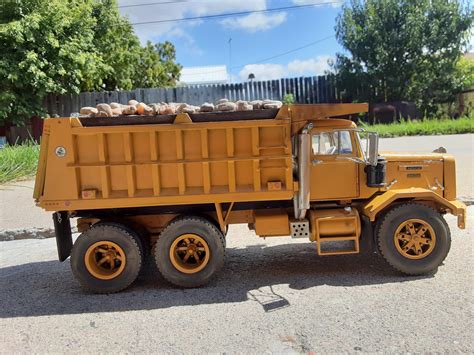 Autocar dumptruck - Model Trucks: Big Rigs and Heavy Equipment - Model ...