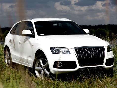 Audi Q5 white - reviews, prices, ratings with various photos