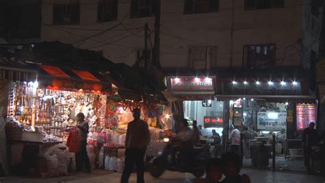 HARIDWAR - CIRCA 2014: Wide Shot Of Market At Haridwar Circa 2014 In Uttarakhand, India Stock ...