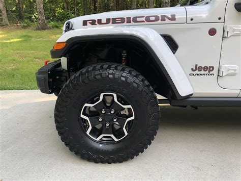 35" Tires / Running Boards - Rubicon | Jeep Gladiator (JT) News, Forum, Community ...