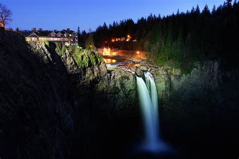 Salish Lodge & Snoqualmie Falls at Night - a photo on Flickriver