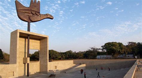 Famous Tourist Attractions of Chandigarh – Welcome to Traveling To World: The Smooth way to ...