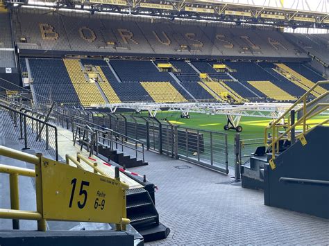 Groundhopper Soccer Guides | Borussia Dortmund Stadium Tour